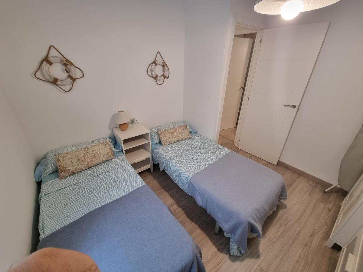 Apartamento Primera Linea Mar Cambrils Cerca Puerto Exterior photo