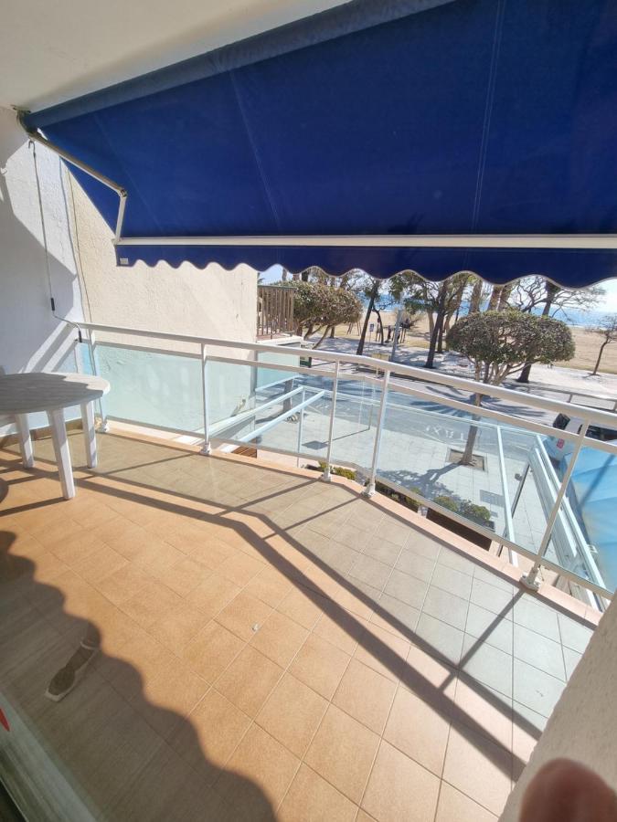 Apartamento Primera Linea Mar Cambrils Cerca Puerto Exterior photo